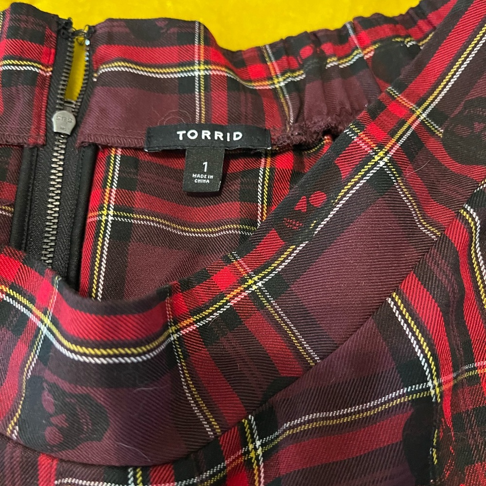 Torrid size one schoolgirl skirt with skulls and plaid